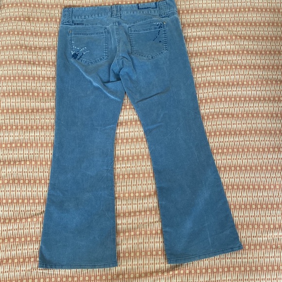Women’s Gap Corduroy’s, Curvy Low Rise Boot Cut, Sz 10 Petite - Picture 3 of 4